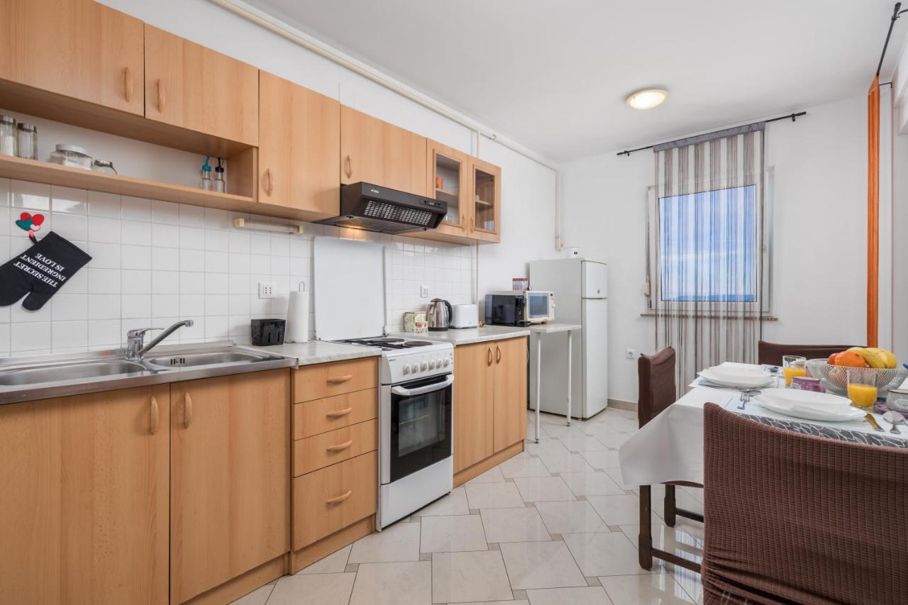 Apartman Iris 2 -Rijeka Exterior photo
